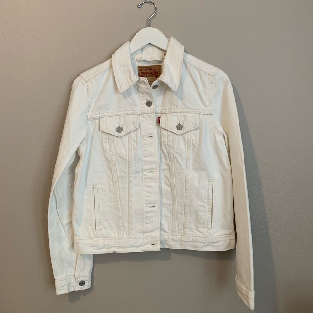 NWT Levi’s jacket